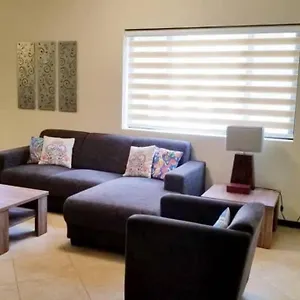 https://luxurious-3-bedroom-house-in-gold-coast.comcaribbean.com
